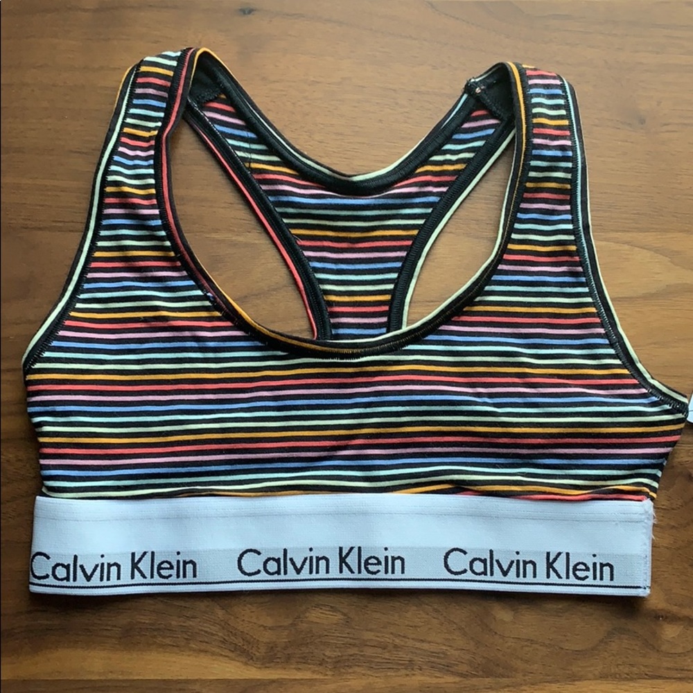 Calvin Klein Women’s Unlined Bralette